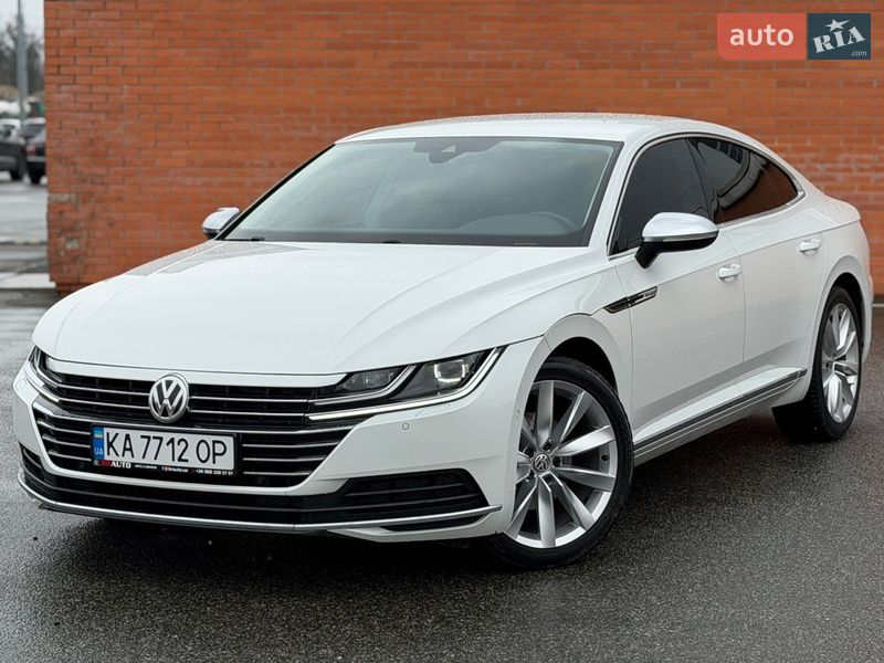 Лифтбек Volkswagen Arteon 2017 в Киеве