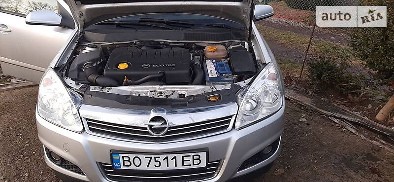 Универсал Opel Astra 2008 в Збараже