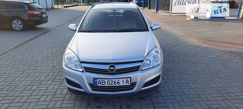 Универсал Opel Astra 2007 в Бершади