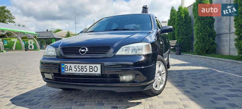 Седан Opel Astra 2003 в Кропивницькому