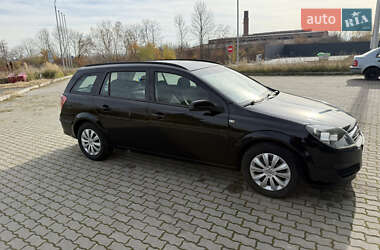 Универсал Opel Astra 2006 в Подгайцах