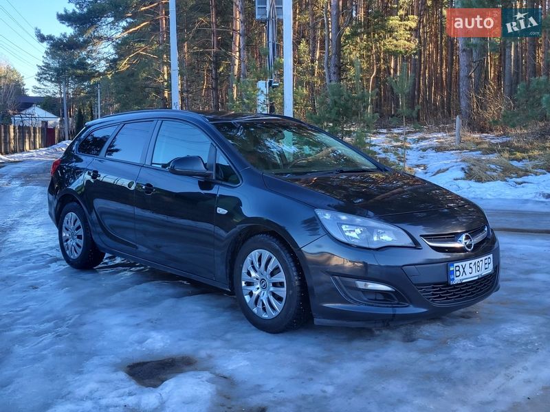 Універсал Opel Astra 2013 в Славуті