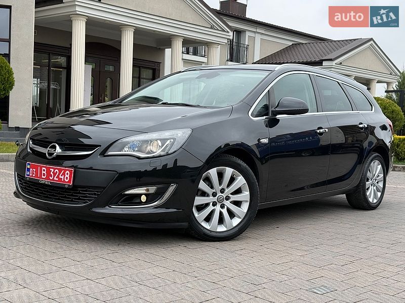 Універсал Opel Astra 2014 в Стрию