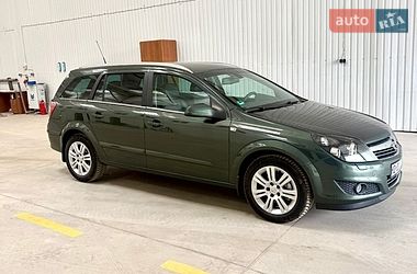 Універсал Opel Astra 2009 в Хмельницькому