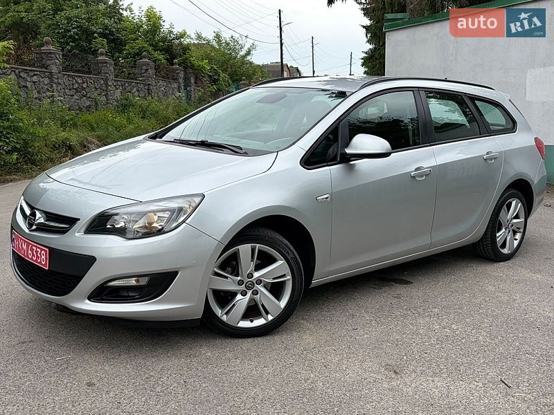 Универсал Opel Astra 2012 в Виннице