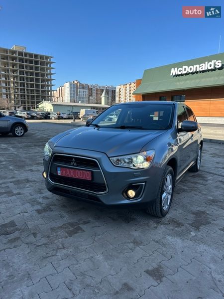 Внедорожник / Кроссовер Mitsubishi ASX 2015 в Черновцах