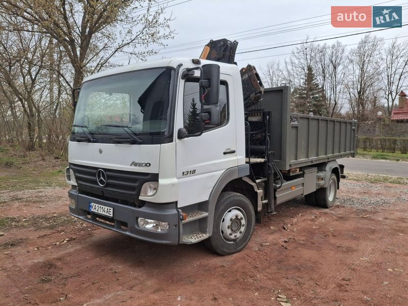 Самосвал Mercedes-Benz Atego 2013 в Киеве