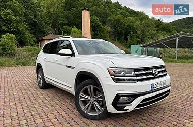 Позашляховик / Кросовер Volkswagen Atlas 2018 в Ужгороді Позашляховик / Кросовер Volkswagen Atlas 2018 в Ужгороді
