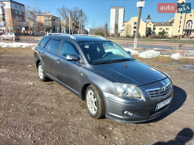 Универсал Toyota Avensis 2008 в Обухове Универсал Toyota Avensis 2008 в Обухове