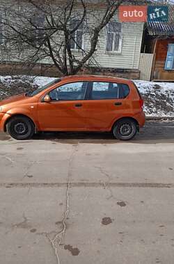 Хэтчбек Chevrolet Aveo 2006 в Городне