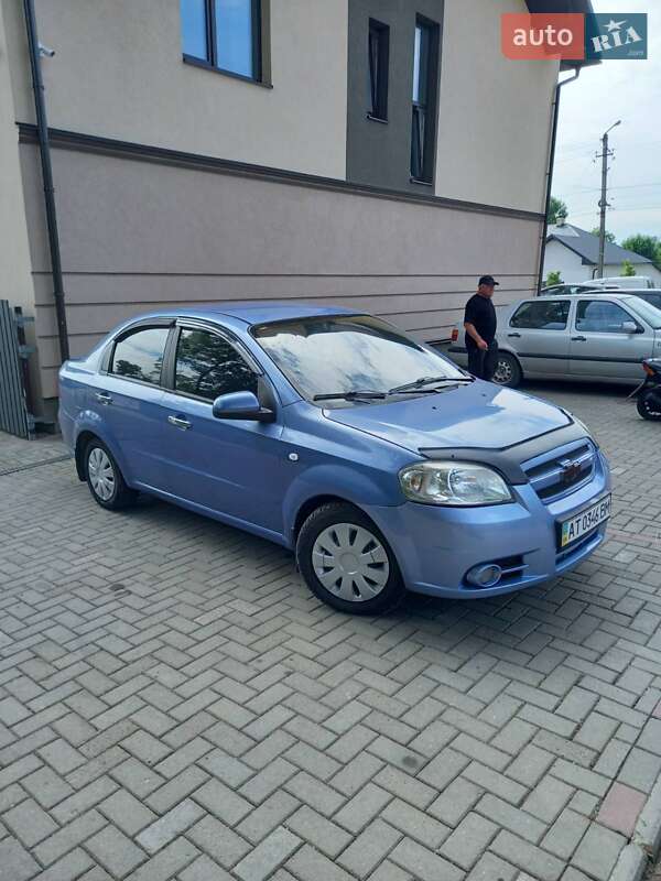 Седан Chevrolet Aveo 2007 в Коломые