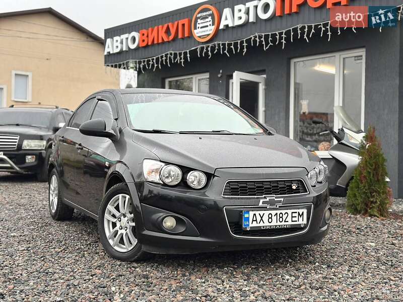 Седан Chevrolet Aveo 2012 в Харкові