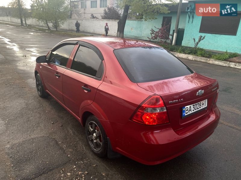 Седан Chevrolet Aveo 2006 в Первомайську
