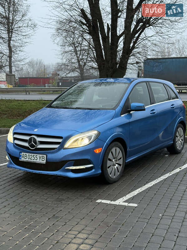 Хэтчбек Mercedes-Benz B-Class 2014 в Виннице