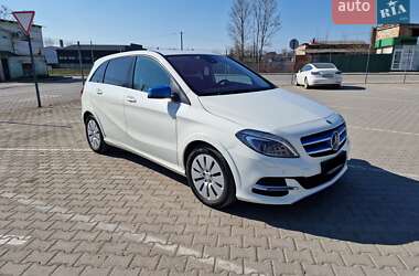Хэтчбек Mercedes-Benz B-Class 2015 в Черновцах