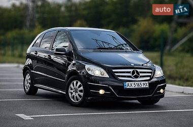 Хэтчбек Mercedes-Benz B-Class 2010 в Харькове