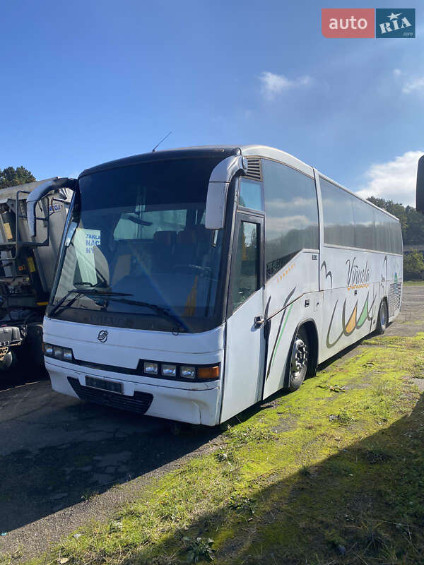 Туристический / Междугородний автобус Volvo B12 1995 в Немирове