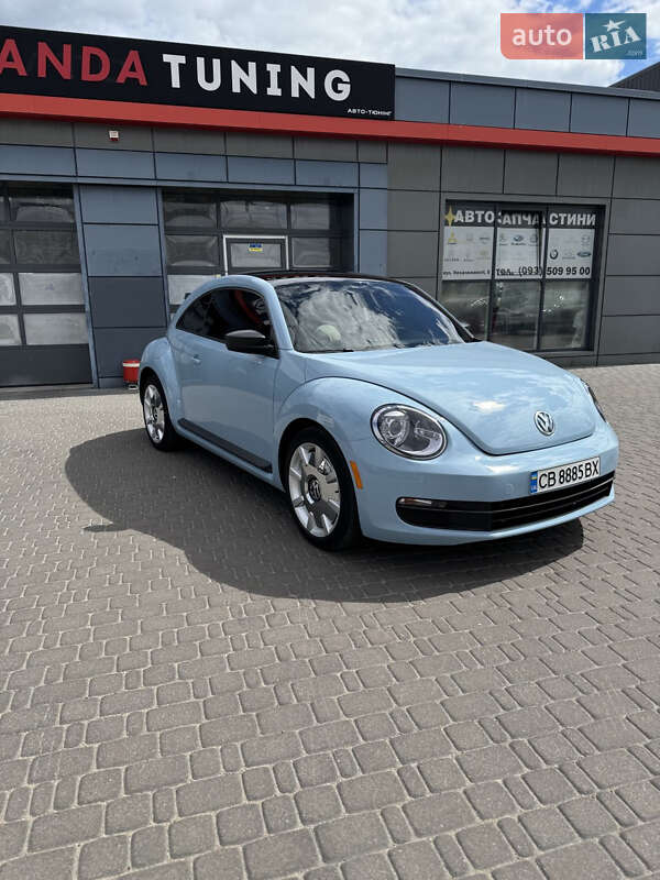 Хэтчбек Volkswagen Beetle 2015 в Чернигове