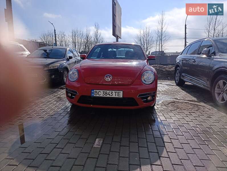 Хэтчбек Volkswagen Beetle 2016 в Львове