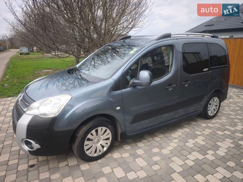 Минивэн Citroen Berlingo 2010 в Полтаве Минивэн Citroen Berlingo 2010 в Полтаве
