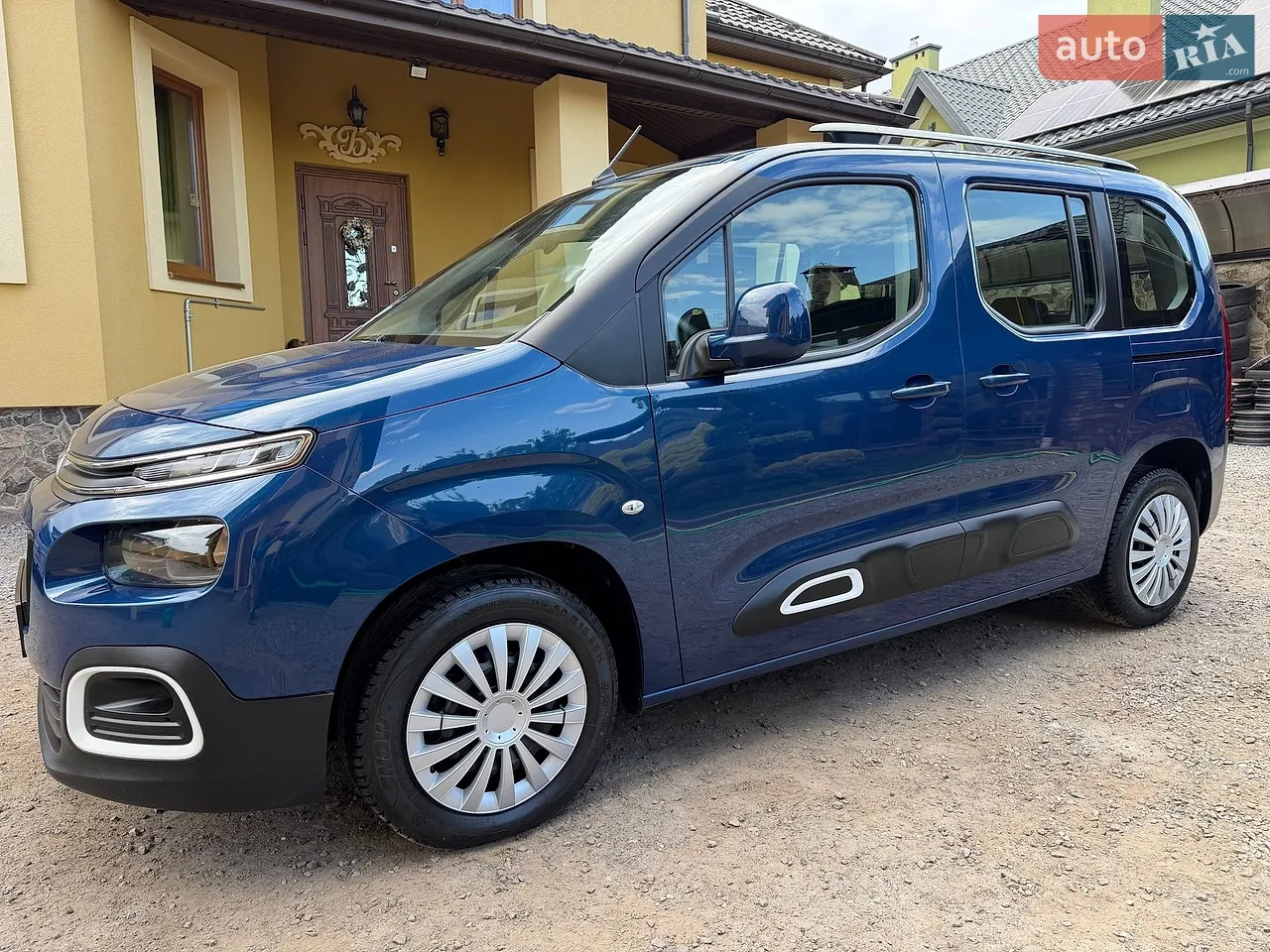 Citroen Berlingo 2021 photo 3