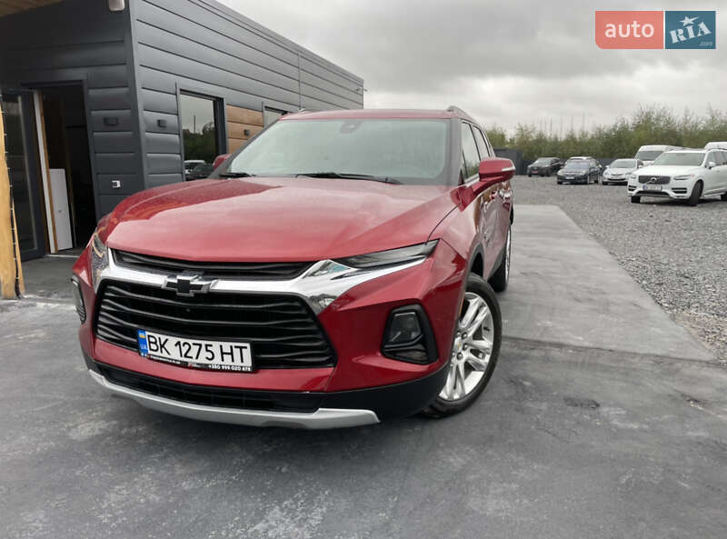 Внедорожник / Кроссовер Chevrolet Blazer 2019 в Ровно