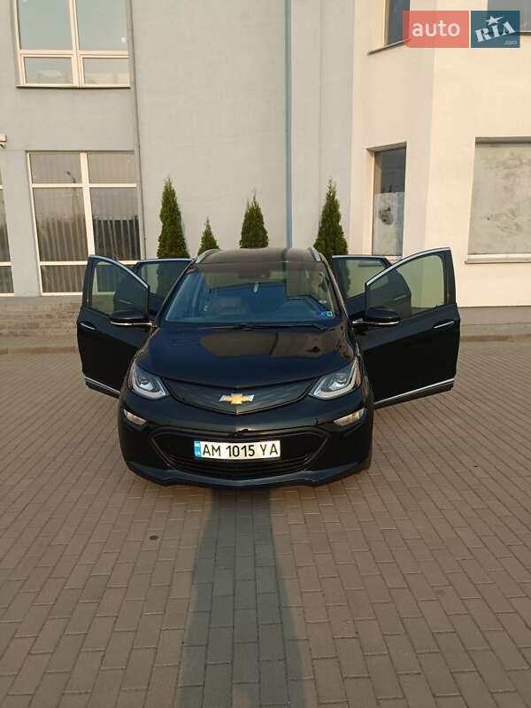 Хэтчбек Chevrolet Bolt EV 2017 в Житомире
