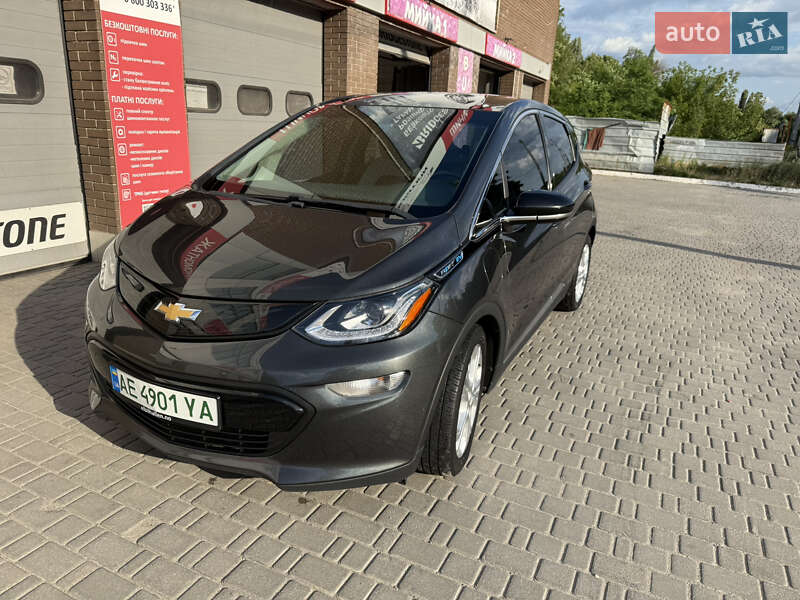 Хетчбек Chevrolet Bolt EV 2016 в Дніпрі Хетчбек Chevrolet Bolt EV 2016 в Дніпрі