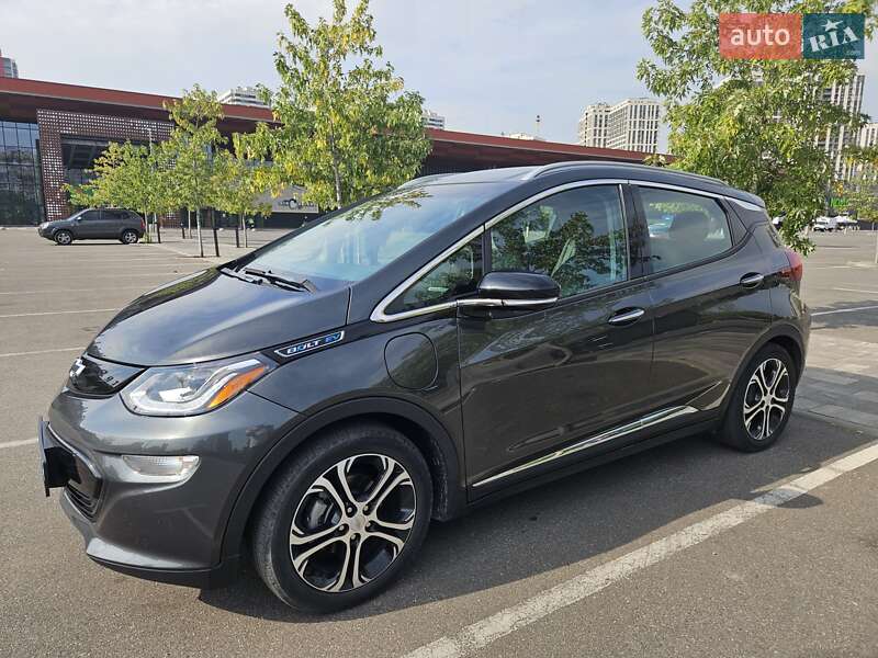 Хетчбек Chevrolet Bolt EV 2018 в Києві