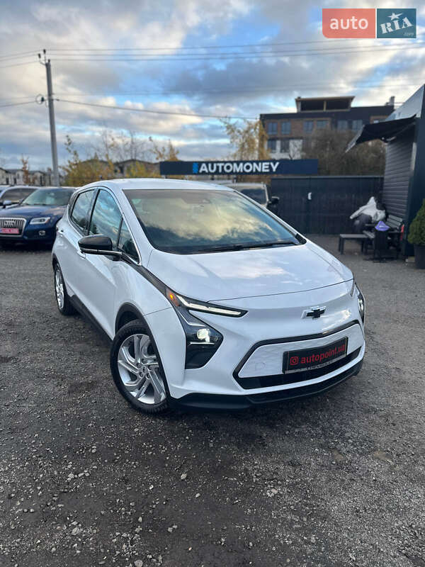 Хэтчбек Chevrolet Bolt EV 2022 в Белогородке