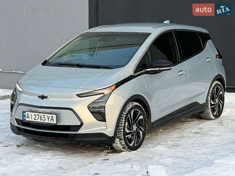 Хэтчбек Chevrolet Bolt EV 2022 в Киеве