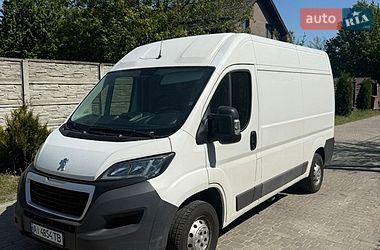 Вантажний фургон Peugeot Boxer 2017 в Києві