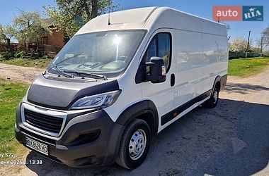 Вантажний фургон Peugeot Boxer 2018 в Хмельницькому