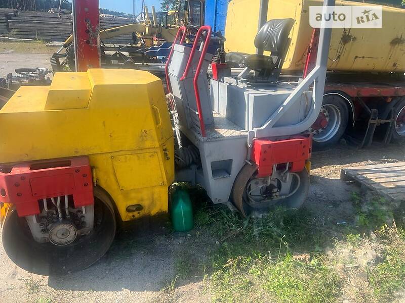 Дорожній каток Bomag BW 1999 в Києві