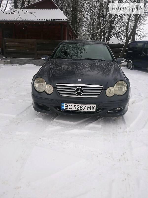 Купе Mercedes-Benz C-Class 2007 в Сокале