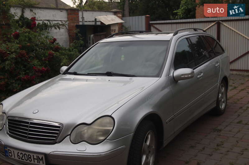 Универсал Mercedes-Benz C-Class 2000 в Черновцах