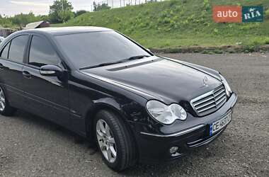 Седан Mercedes-Benz C-Class 2005 в Заставній