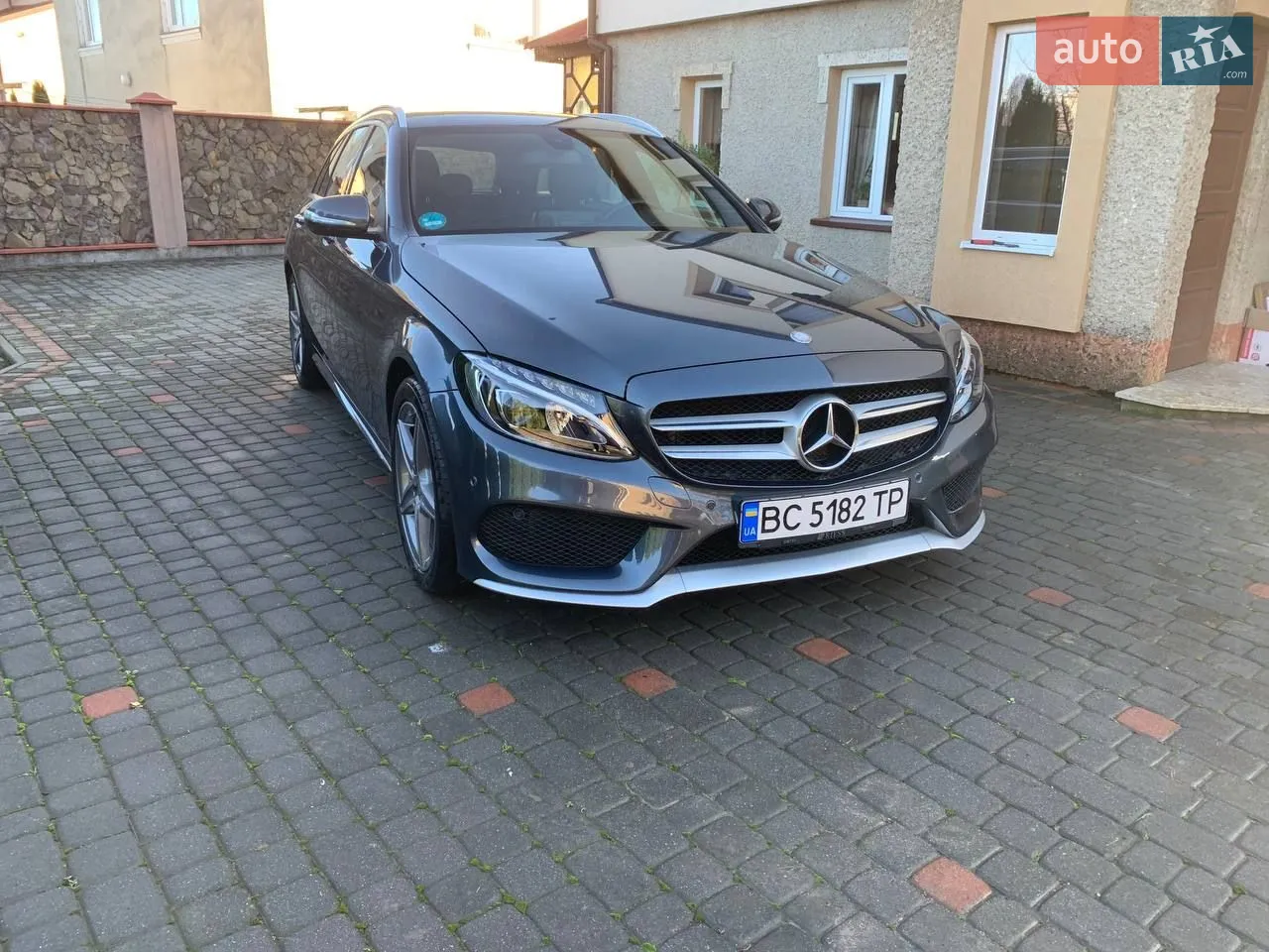 Mercedes-Benz C-Class 2015 photo 4