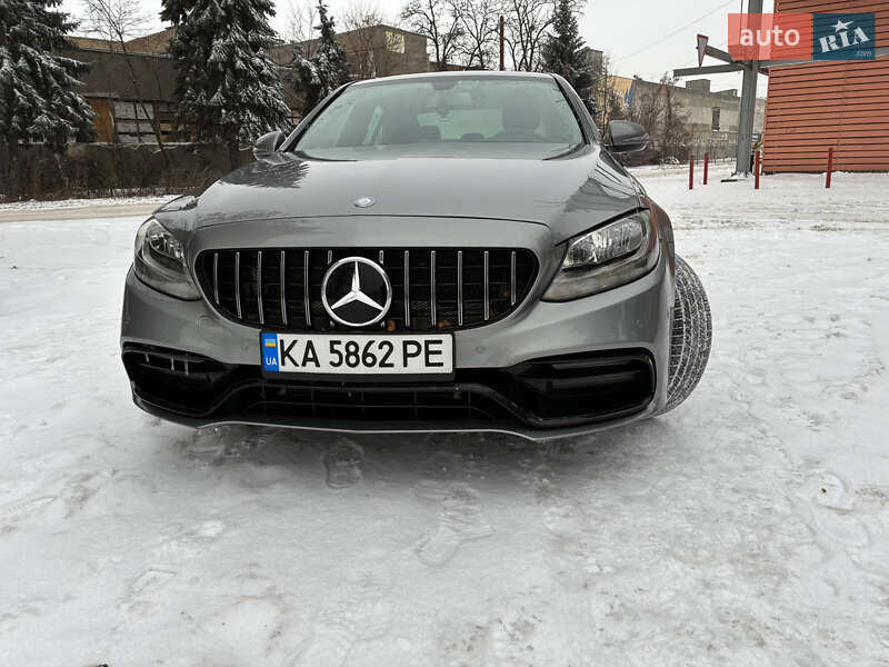 Седан Mercedes-Benz C-Class 2015 в Киеве