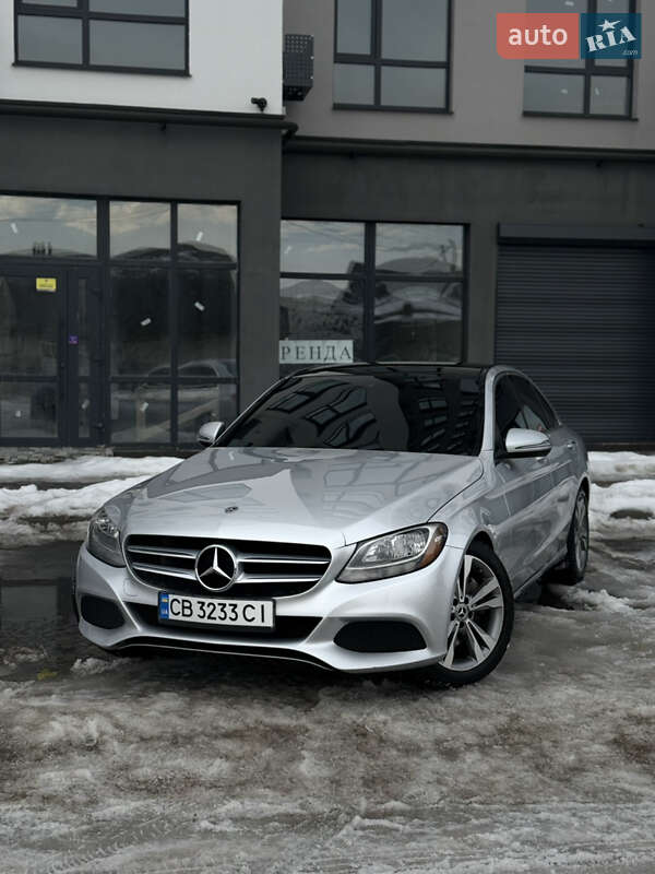 Седан Mercedes-Benz C-Class 2017 в Чернигове Седан Mercedes-Benz C-Class 2017 в Чернигове