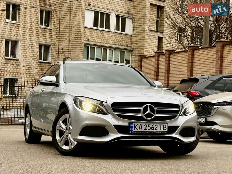 Седан Mercedes-Benz C-Class 2015 в Києві