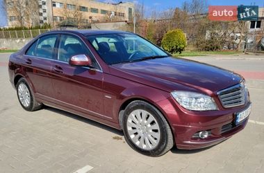 Седан Mercedes-Benz C-Class 2008 в Львові