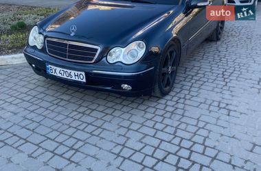 Універсал Mercedes-Benz C-Class 2002 в Кам'янець-Подільському