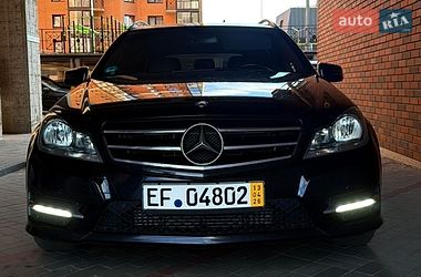 Универсал Mercedes-Benz C-Class 2014 в Луцке