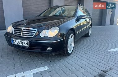 Универсал Mercedes-Benz C-Class 2005 в Виннице