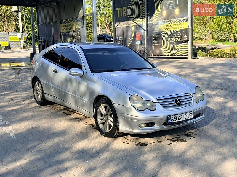 Купе Mercedes-Benz C-Class 2001 в Жмеринке Купе Mercedes-Benz C-Class 2001 в Жмеринке