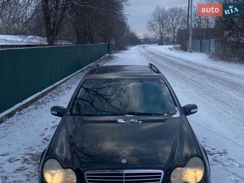 Универсал Mercedes-Benz C-Class 2003 в Вольнянске