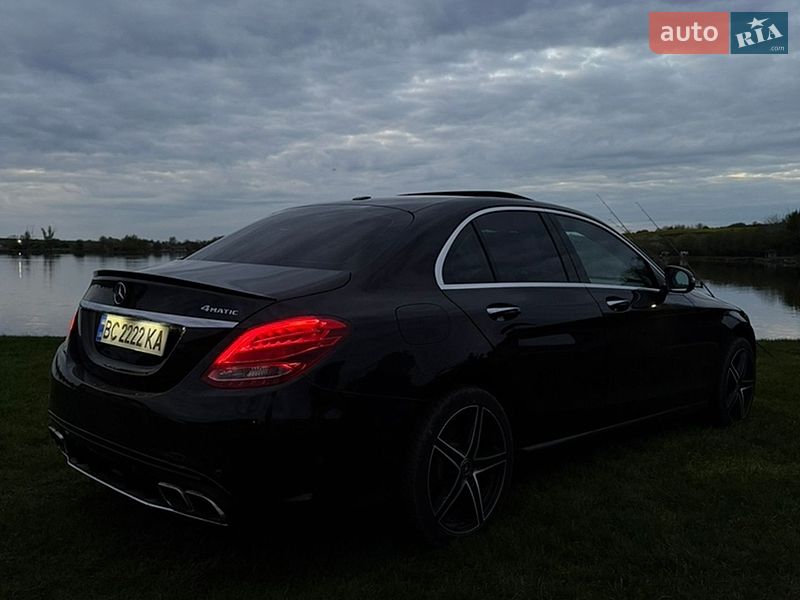 Седан Mercedes-Benz C-Class 2017 в Львове Седан Mercedes-Benz C-Class 2017 в Львове
