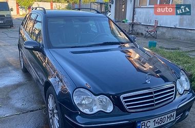 Универсал Mercedes-Benz C-Class 2004 в Жидачове