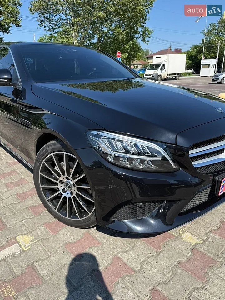 Mercedes-Benz C-Class 2018 photo 5